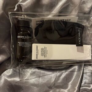Grown Alchemist-Travel Set. Face Halo 3PC Clear Bag!!